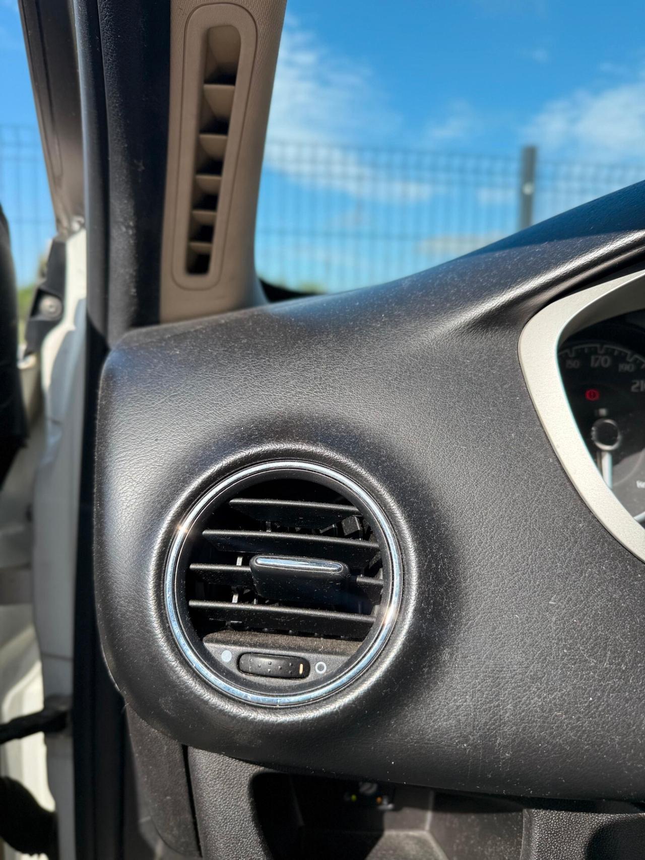Lancia Delta 1.4 T-Jet 150 CV Platino