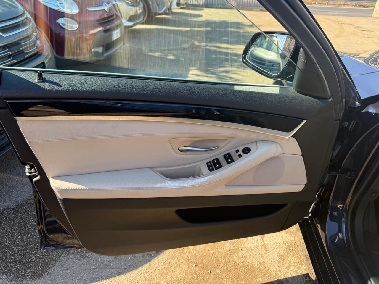 Bmw 520 520d Luxury Aut. Tetto Apribile E6
