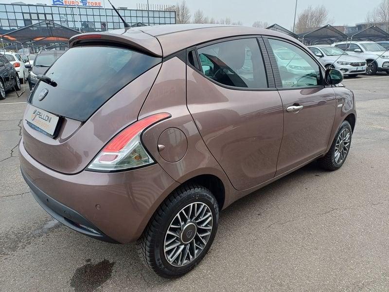 Lancia Ypsilon 0.9 t.air Elle ecochic metano 80cv 1°PROP