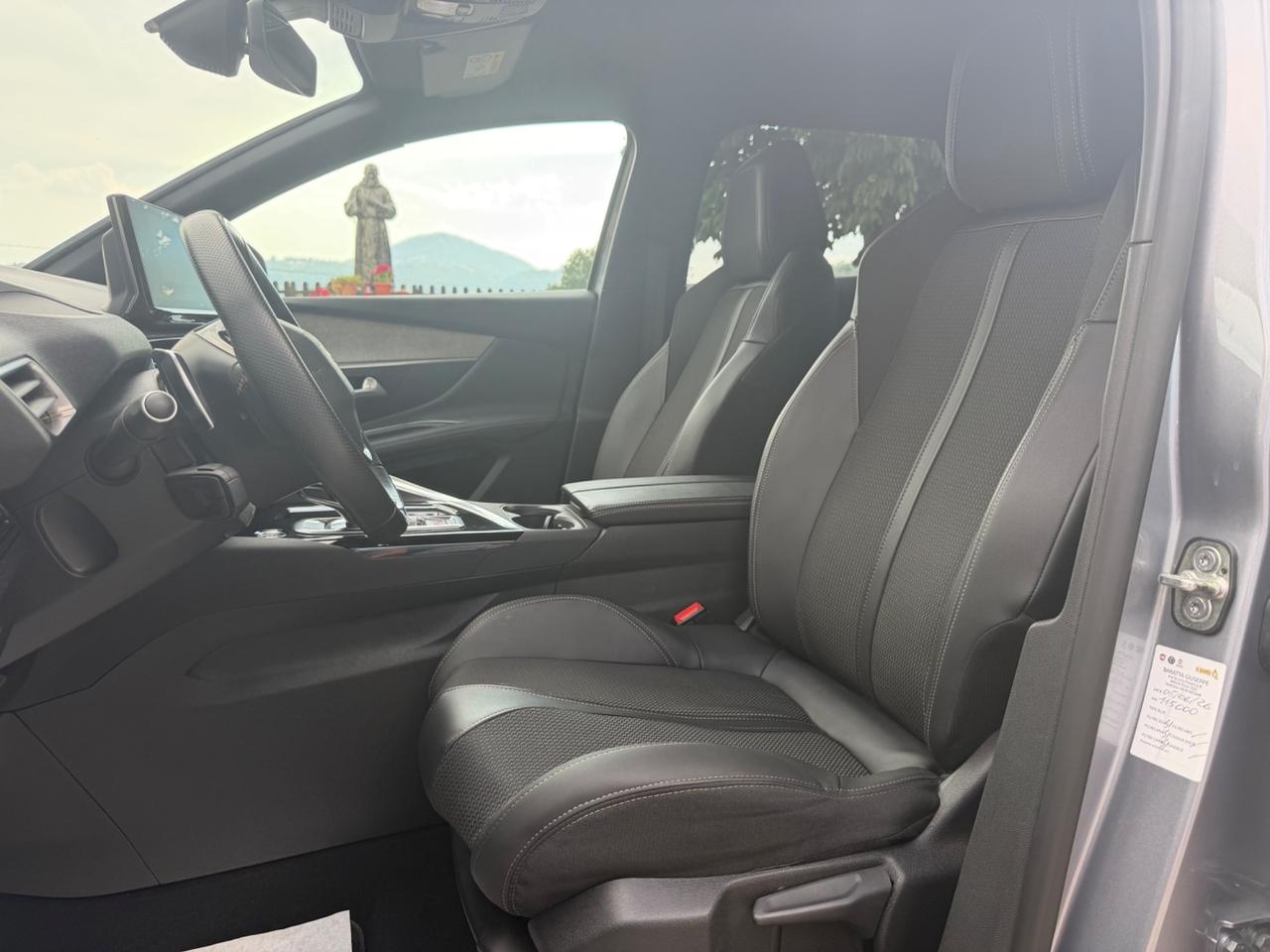 Peugeot 3008 BlueHDi 130 S&S EAT8 GT