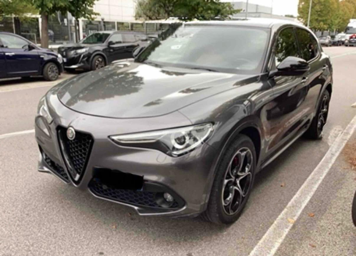 Alfa Romeo Stelvio 2.2 210 CV AT8 Q4 Veloce