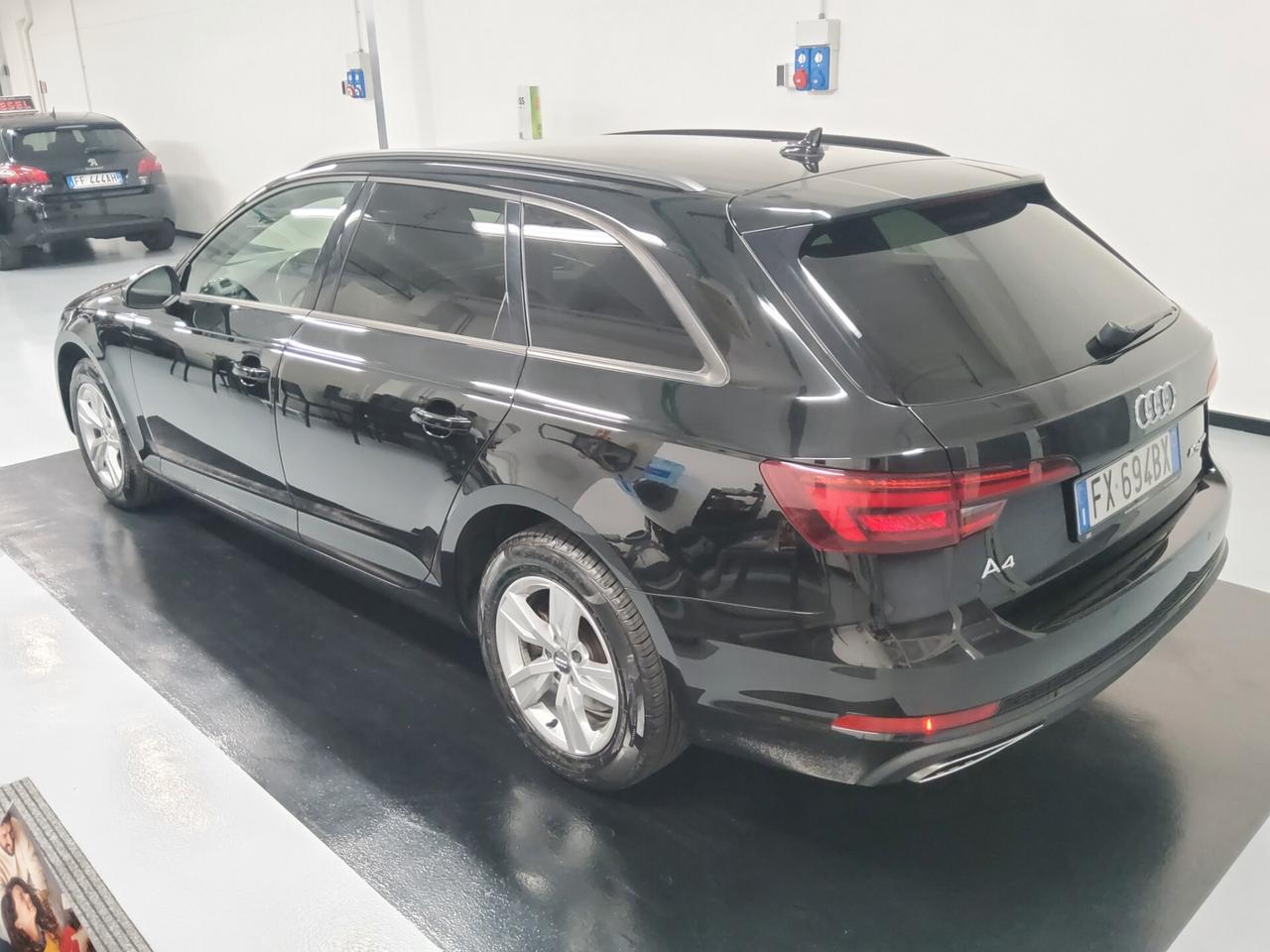 Audi A4 Avant 40 g-tron S tronic