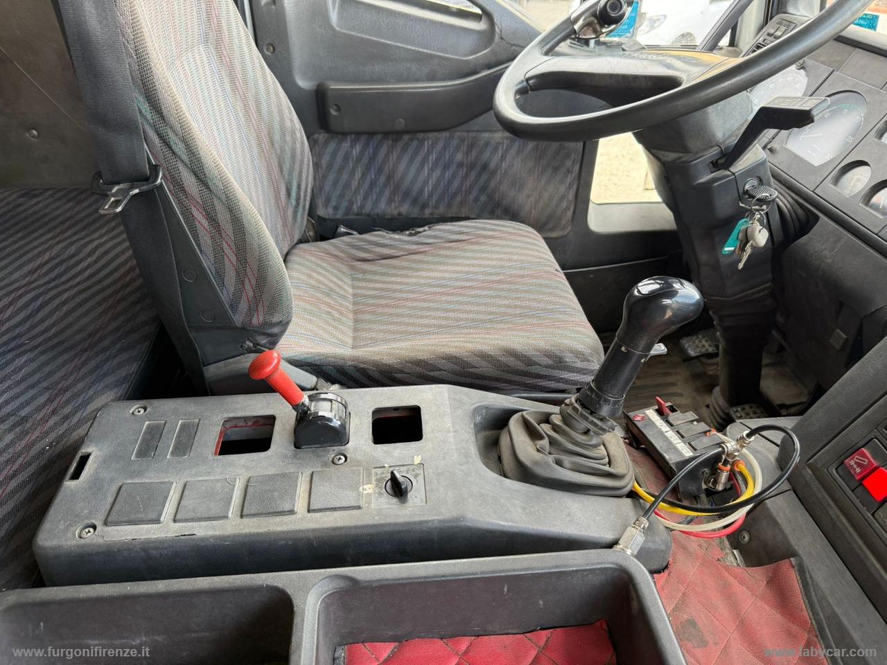 400 E 30