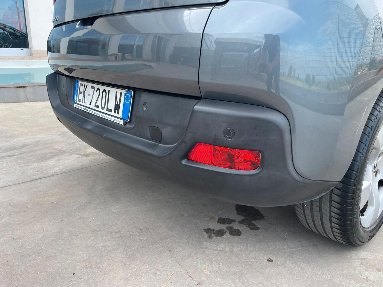 Peugeot 3008 1.6 e-HDi 115CV cambio robotizzato Stop&Start Allure