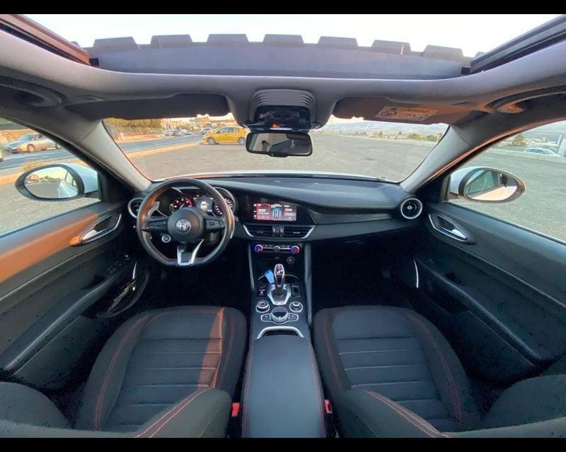 Alfa Romeo Giulia 2020 2.2 t Rosso Edizione 160cv auto