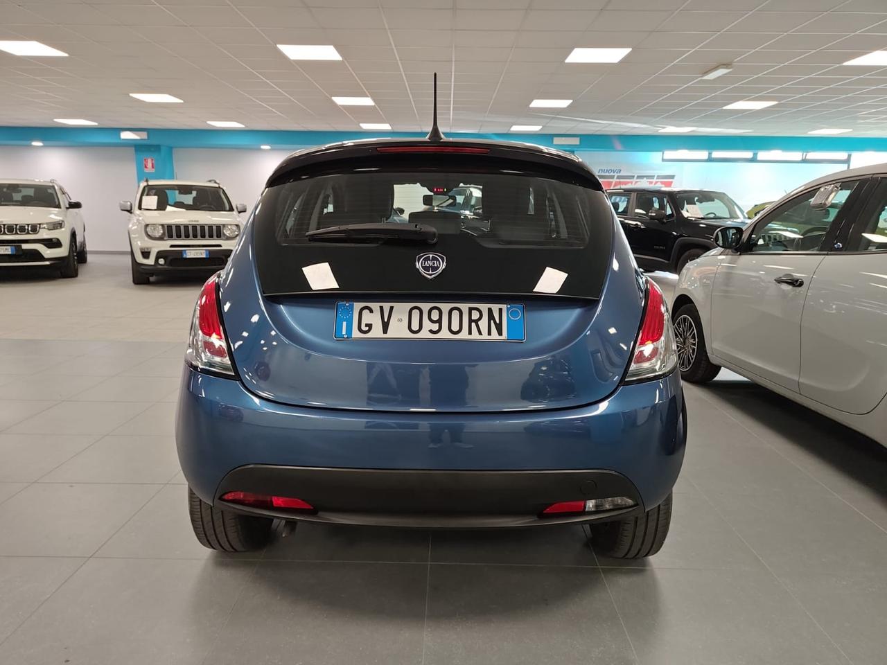 LANCIA Ypsilon My24 1.0 Firefly 70 CvStart&Stop Hybrid Oro