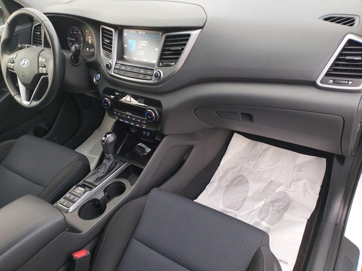 Hyundai TUCSON 1.7 crdi Xpossible 2wd 141cv dct *AUTOMATICO*