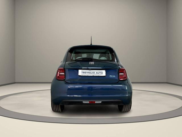 FIAT 500 Berlina 42 kWh La Prima 320 Km Autonomia
