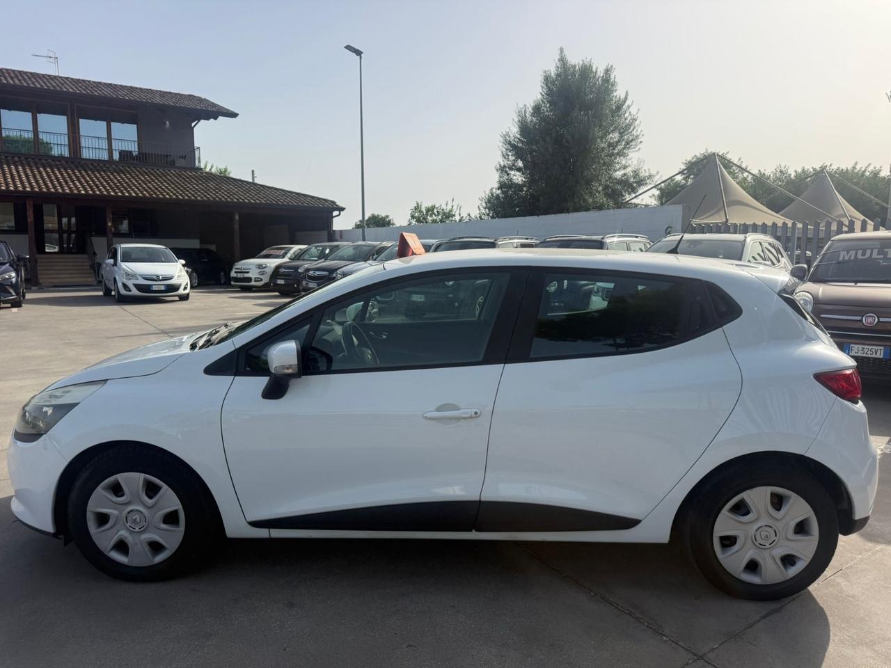 Renault Clio 1.2 75CV GPL