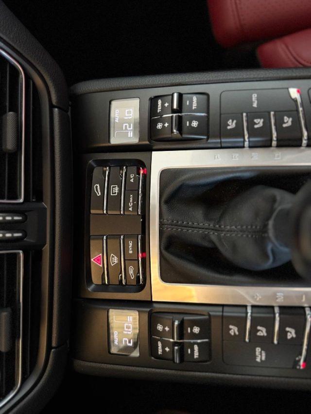 PORSCHE Macan 2.0//TETTO//CERCHI TURBO//CARTIER//
