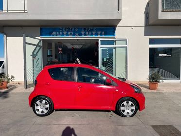 Toyota Aygo 1.0 cambio automatico
