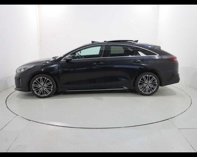 KIA Proceed 1.6 CRDI DCT GT Line