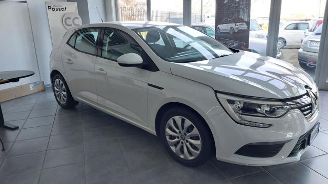 RENAULT Megane Mégane dCi 8V 110 CV E. Life Az. E6B Ok Neopat.