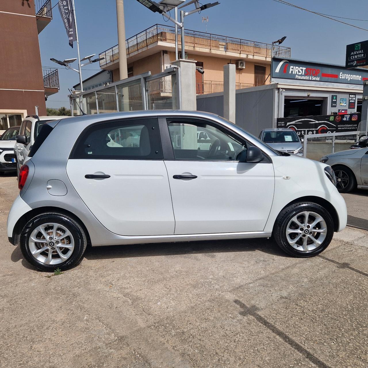 Smart ForFour 70 1.0 Passion