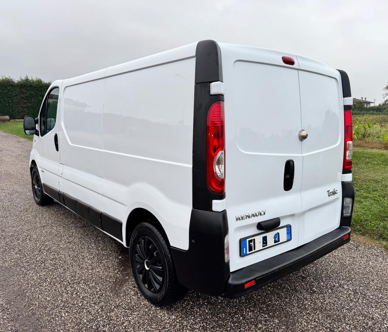 RENAULT TRAFIC 2.0 CTDI 115 FURGONE VAN AUTOCARRO