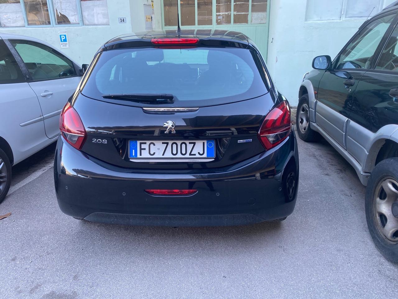Peugeot 208 BlueHDi 75 5 porte Active