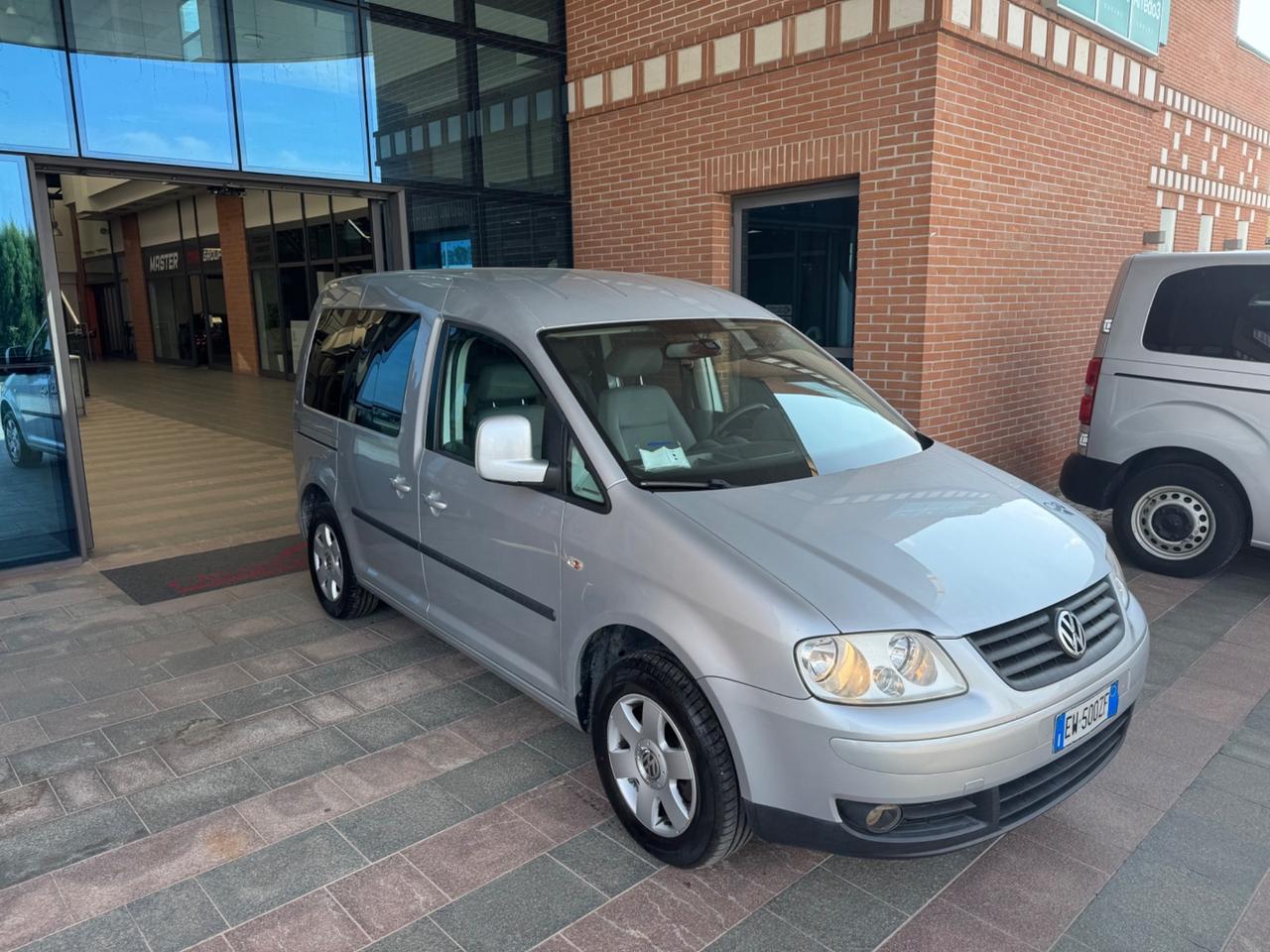 Volkswagen Caddy 2.0 Ecofuel 4p. Life Style