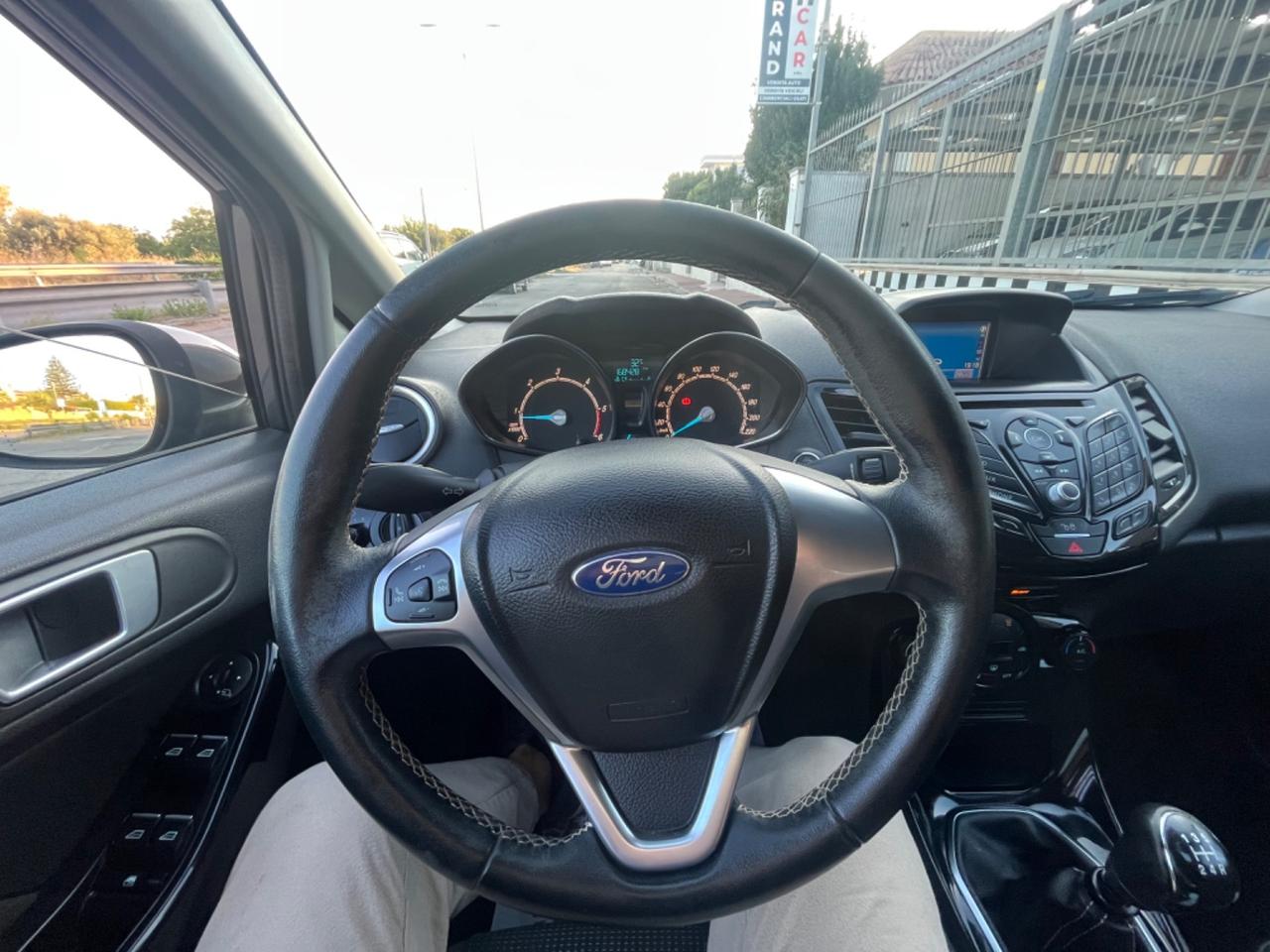 Ford Fiesta 1.5 TDCi 5 porte Titanium Unipro 2016