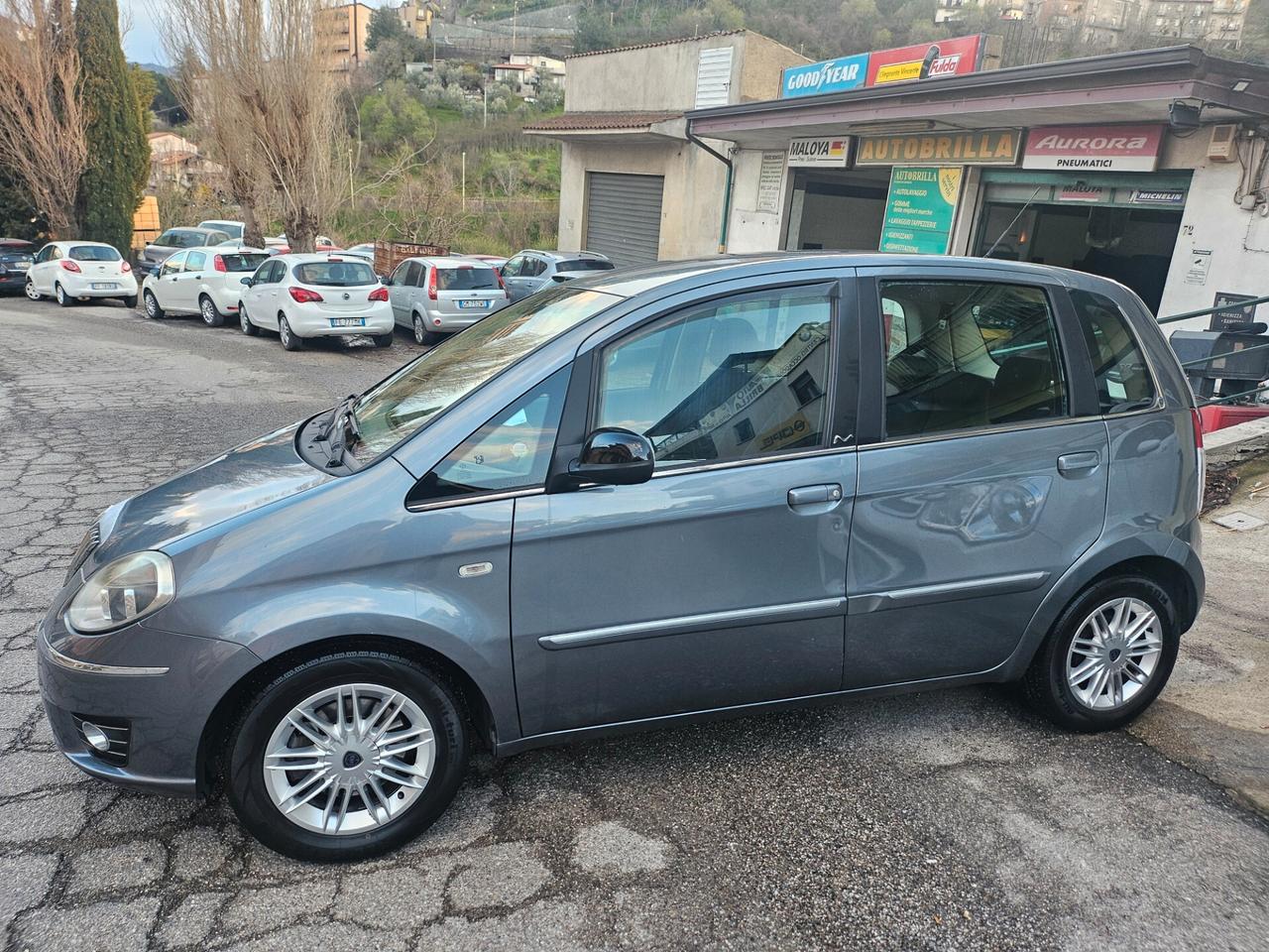 Lancia MUSA 1.3 Mjt 95 CV Gold 73.000km 2012