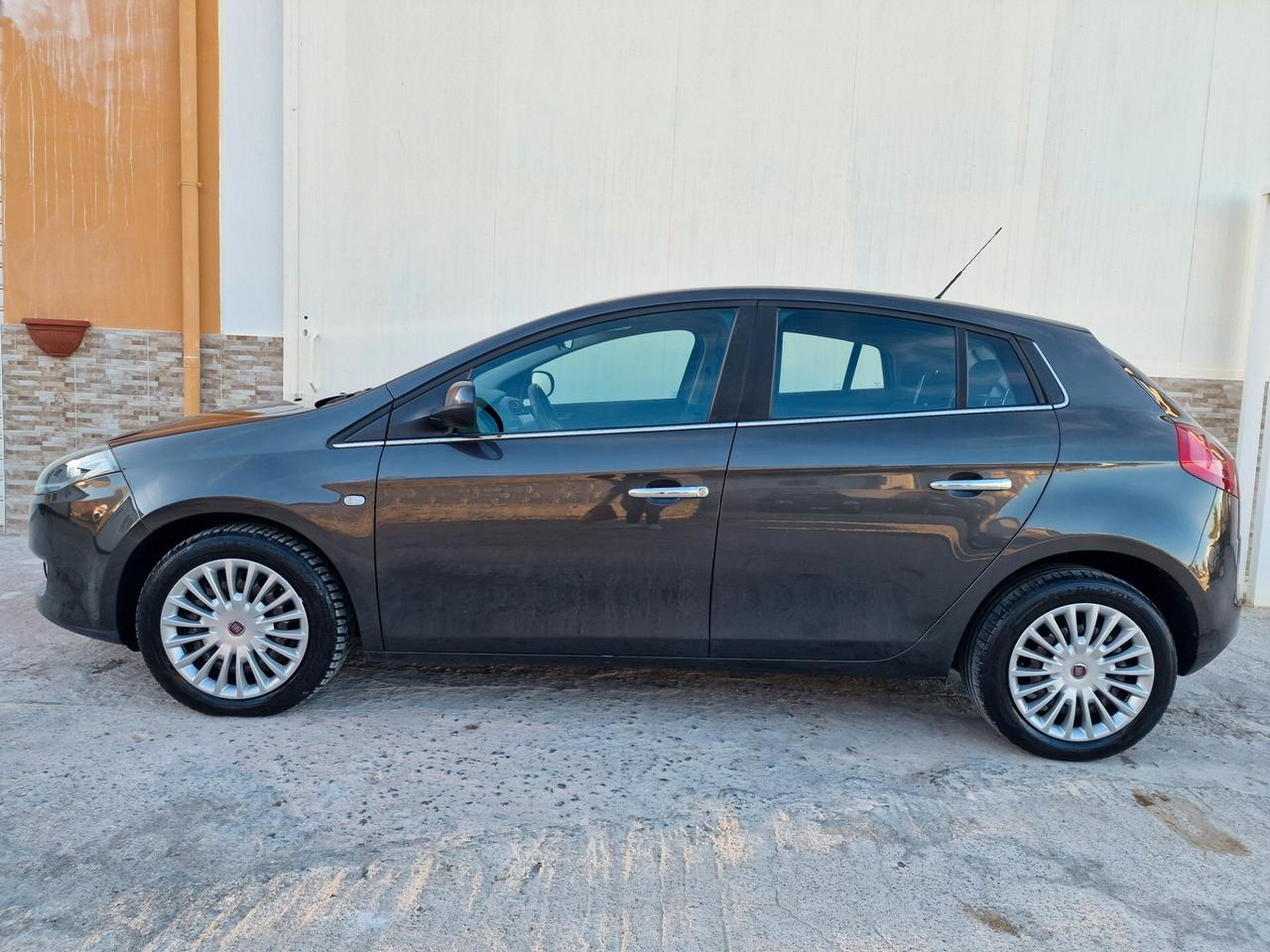 Fiat Bravo 1.6 MJT 90 CV Auto per neopatentati