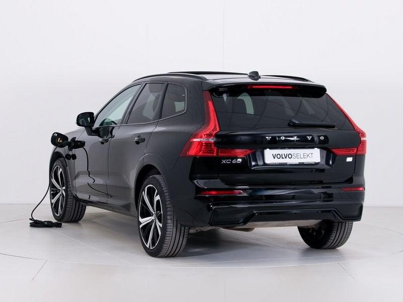 Volvo XC60 XC60 T6 PLUG IN RECHARGE PHEV PLUS DARK AWD AUT