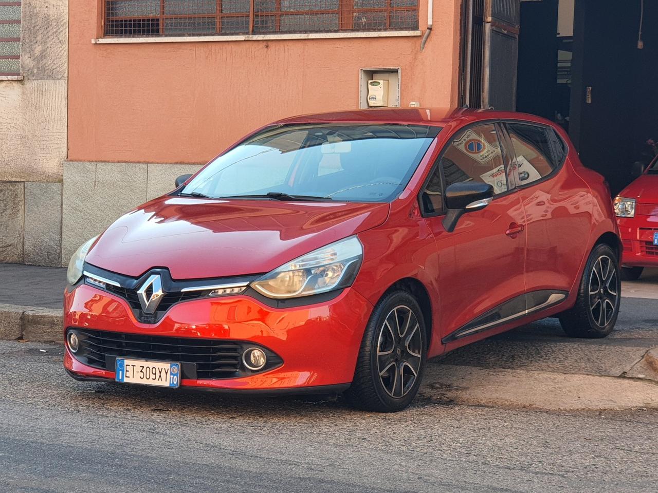 RENAULT Clio 1.2 75 CV 5p.