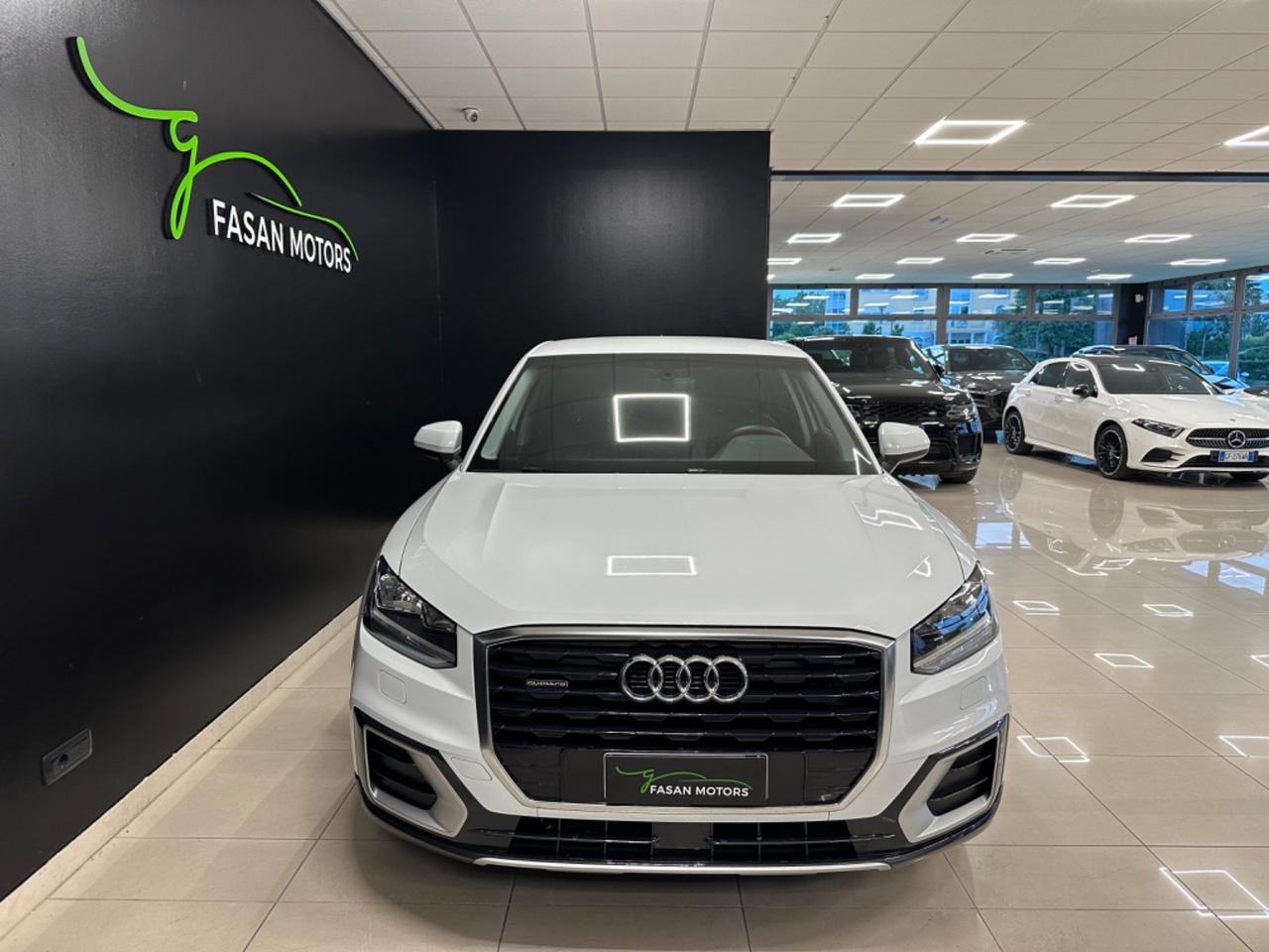 Audi Q2 35 TDI quattro S tronic Business