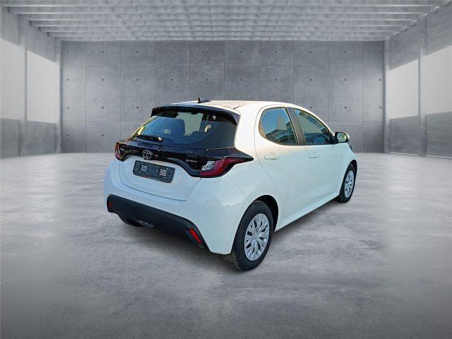 TOYOTA Yaris 4ª serie 1.5 Hybrid 5 porte Active