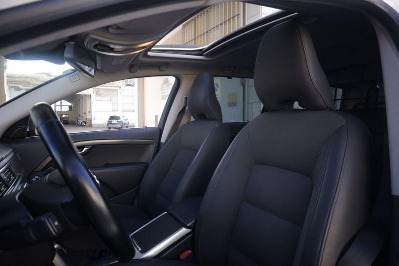 Volvo XC70 Volvo XC70 D4 AWD Summum Tetto Gancio Traino Unicoproprietario