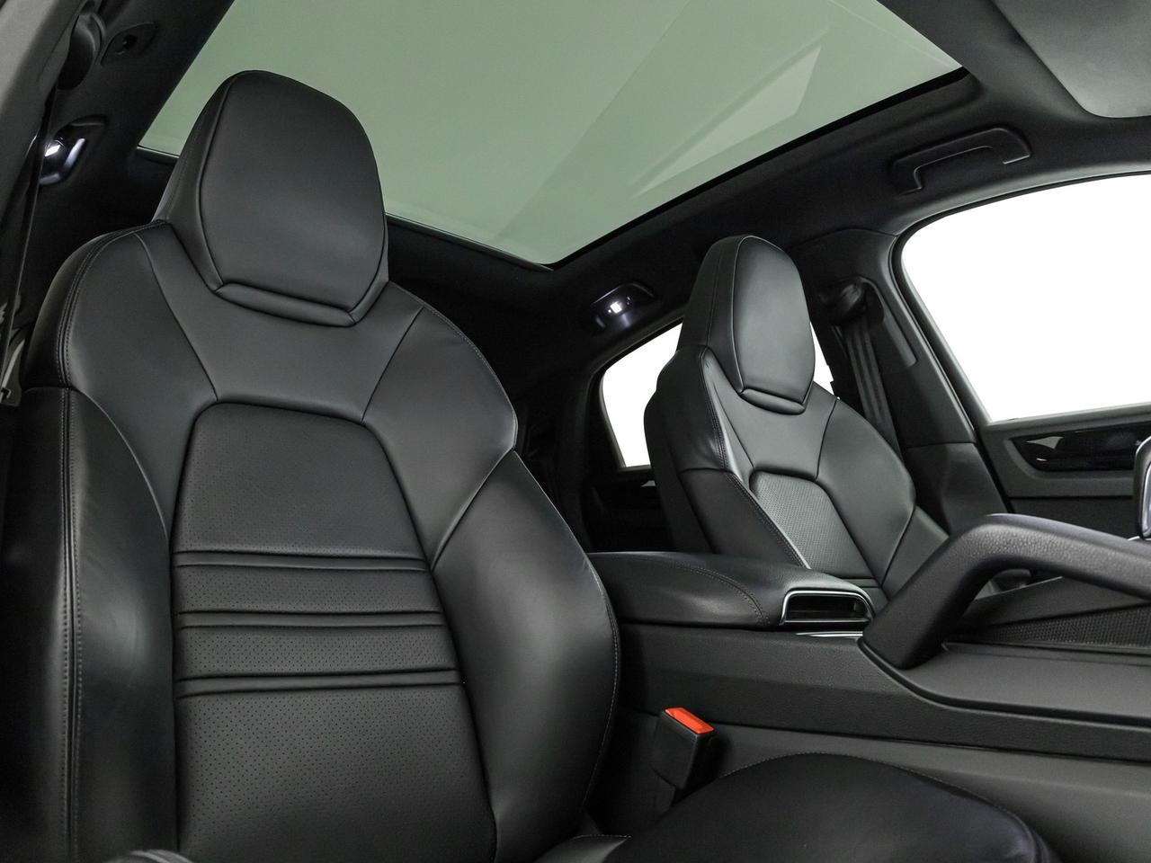 Porsche Cayenne coupe 3.0 tiptronic