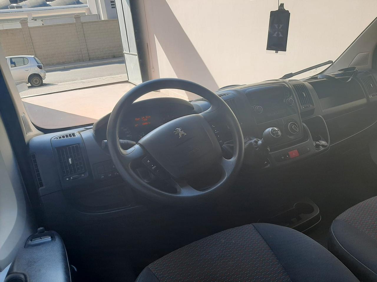 Peugeot Boxer 35 2.2 bluehdi 140cv Heavy Onnicar 7p cassone DOPPIA CABINA + IVA