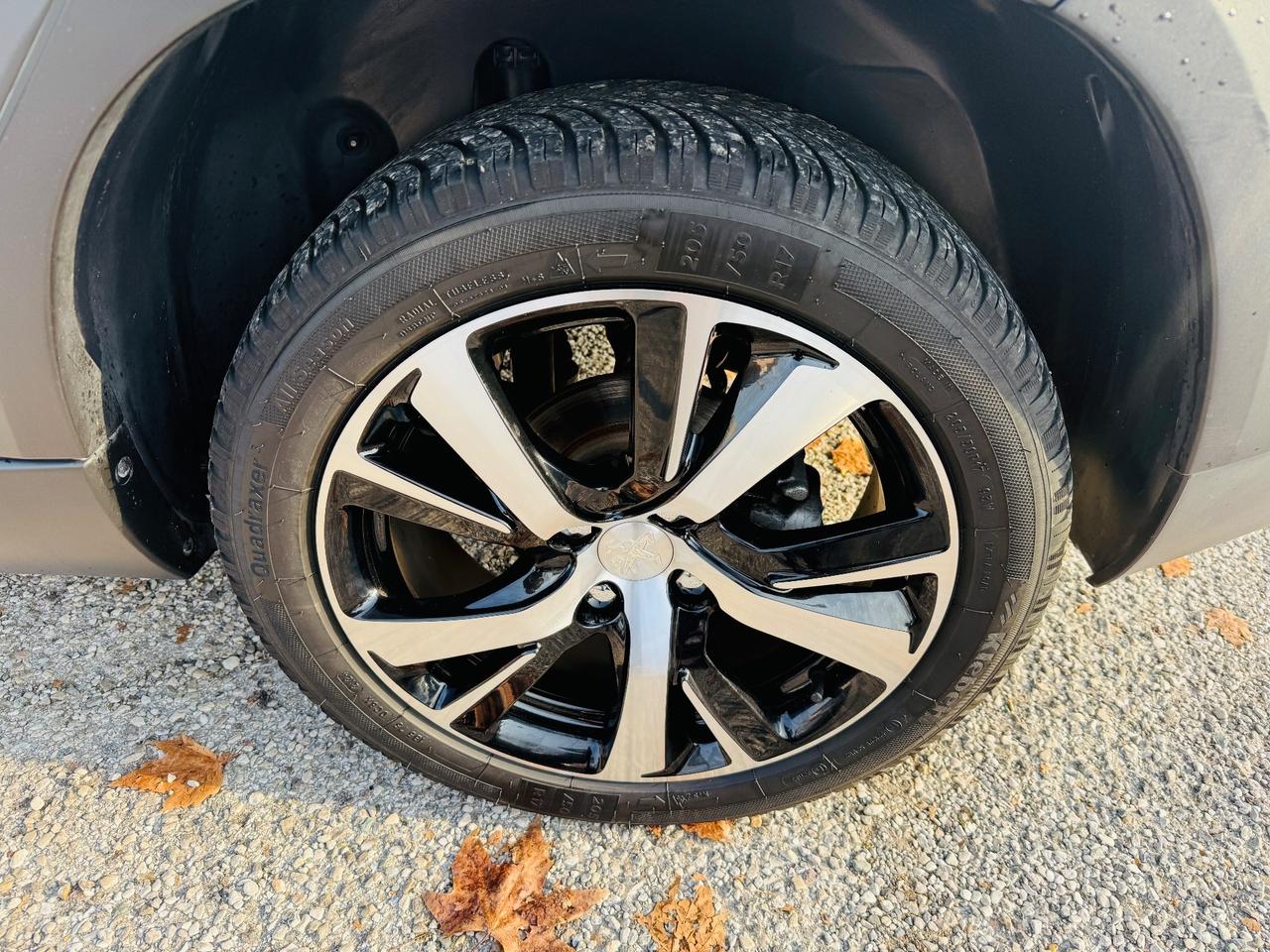 Peugeot 2008 BlueHDi 120 EAT6 S&S Allure Ok nEOPATENTATI