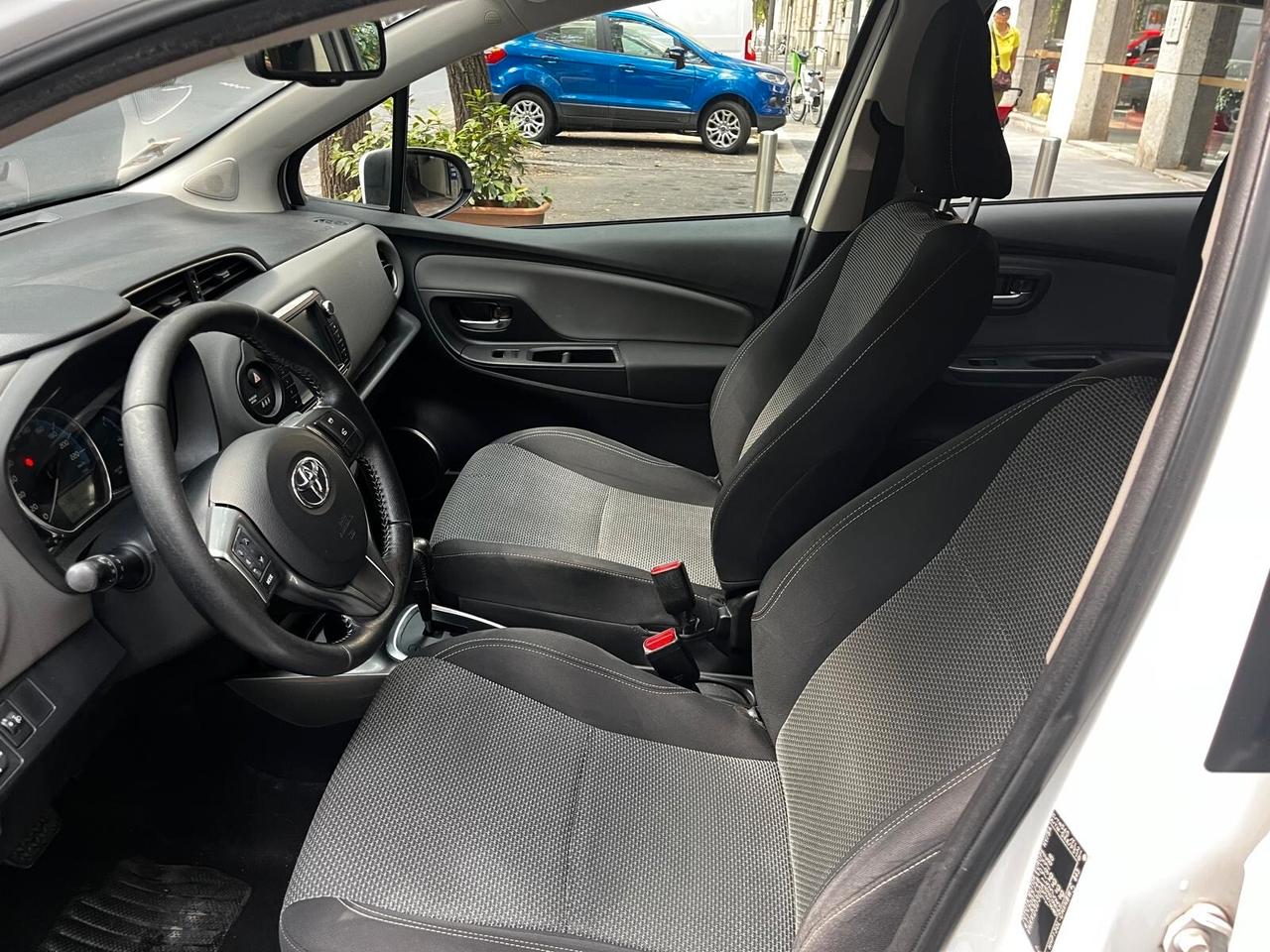 Toyota Yaris 1.5 Hybrid 5 porte Active