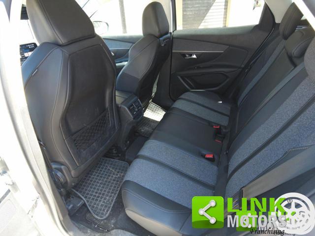 PEUGEOT 3008 pure tech