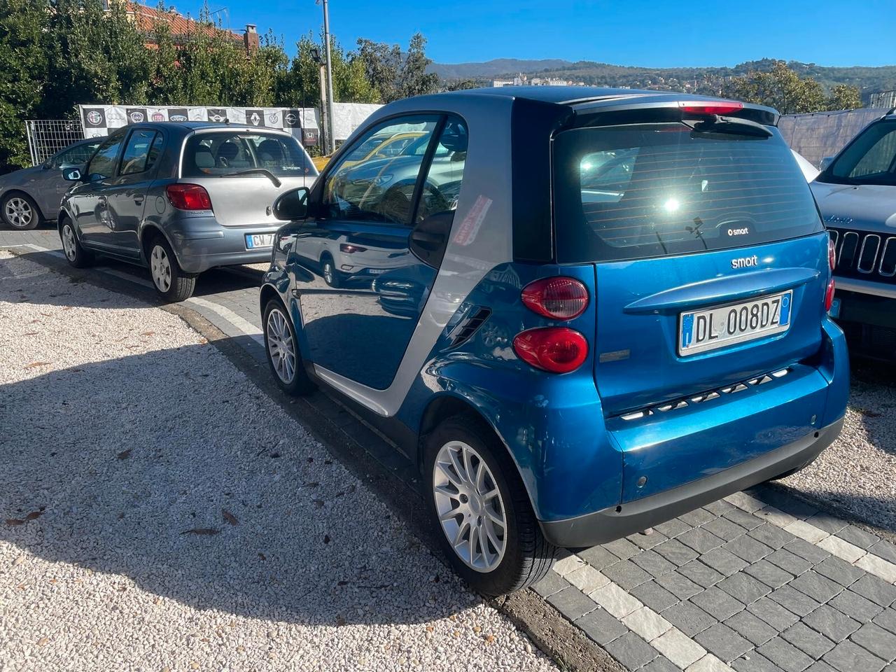 Smart ForTwo 1000 62 kW coupé passion