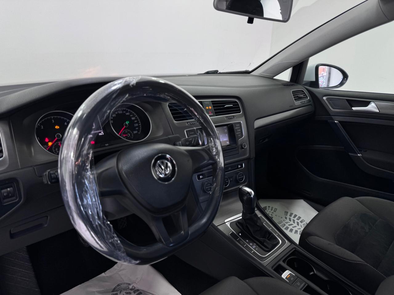 Volkswagen Golf Business 1.6 TDI DSG 5p. Highline BlueMotion Technology