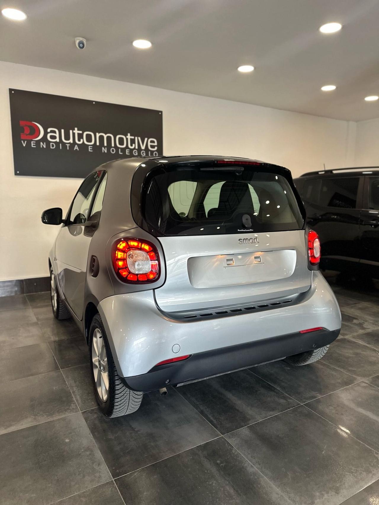 Smart ForTwo 1.0 twinamic Passion 15.000 KM