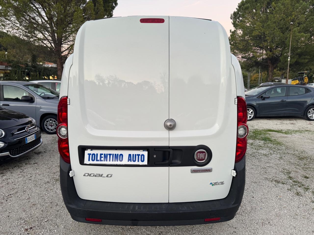 Fiat Doblò 1.4 N.P120Cv 3 posti tetto alto pedana carico