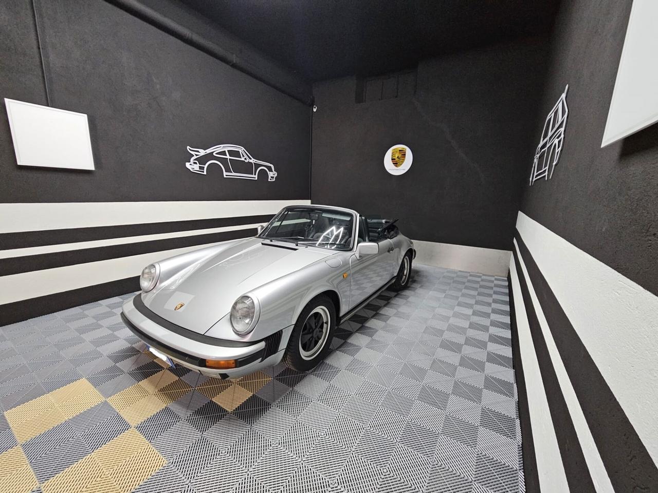 Porsche 911 Carrera 3.2 Cabriolet G50