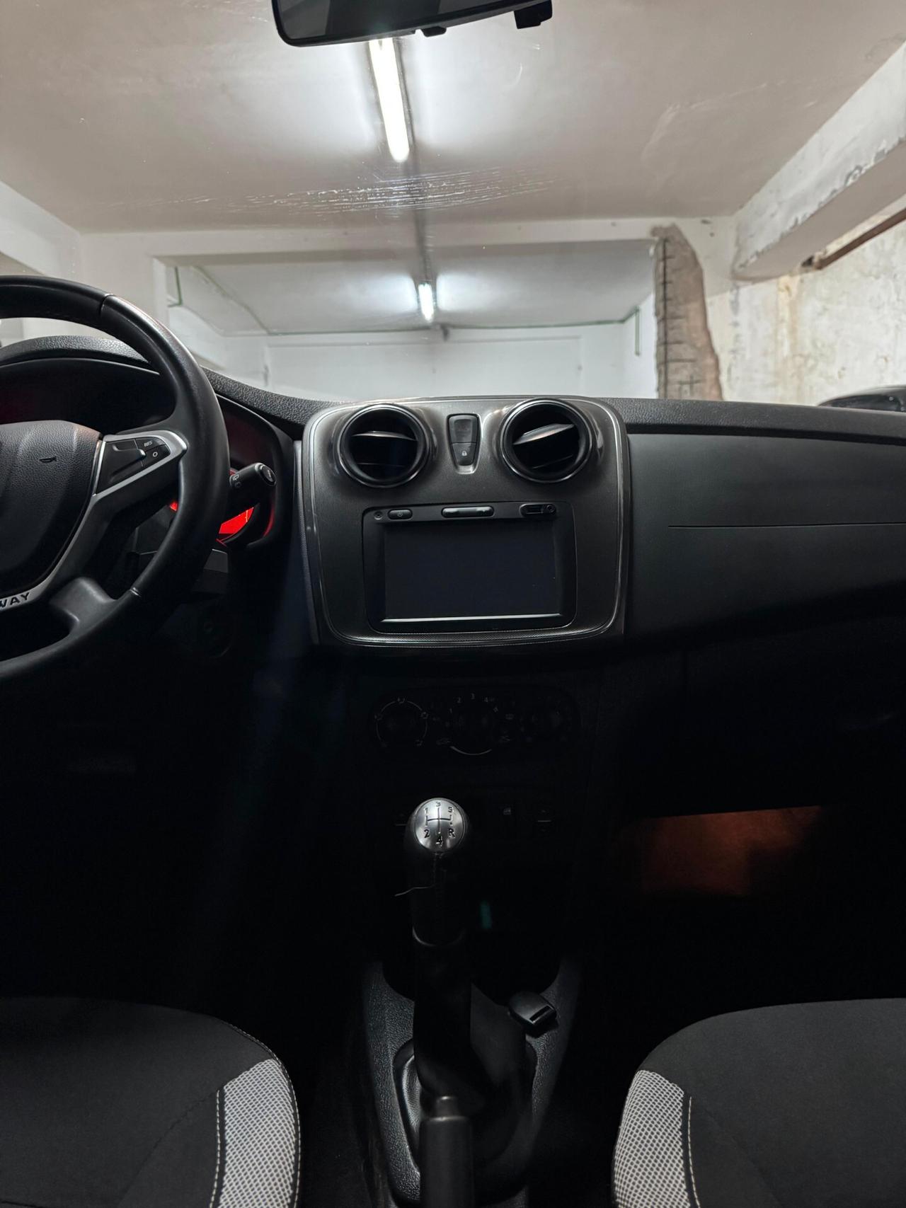 DACIA SANDERO STEPWAY 1.5 dCi – UNICO PROPRIETARIO – CONDIZIONI DA VETRINA!