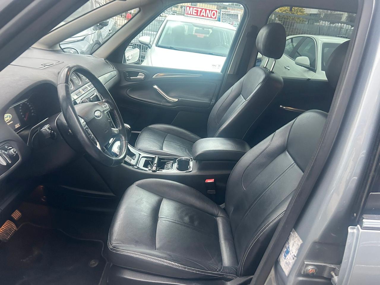 Ford Galaxy 2.0 TDCi 7 POSTI 2011