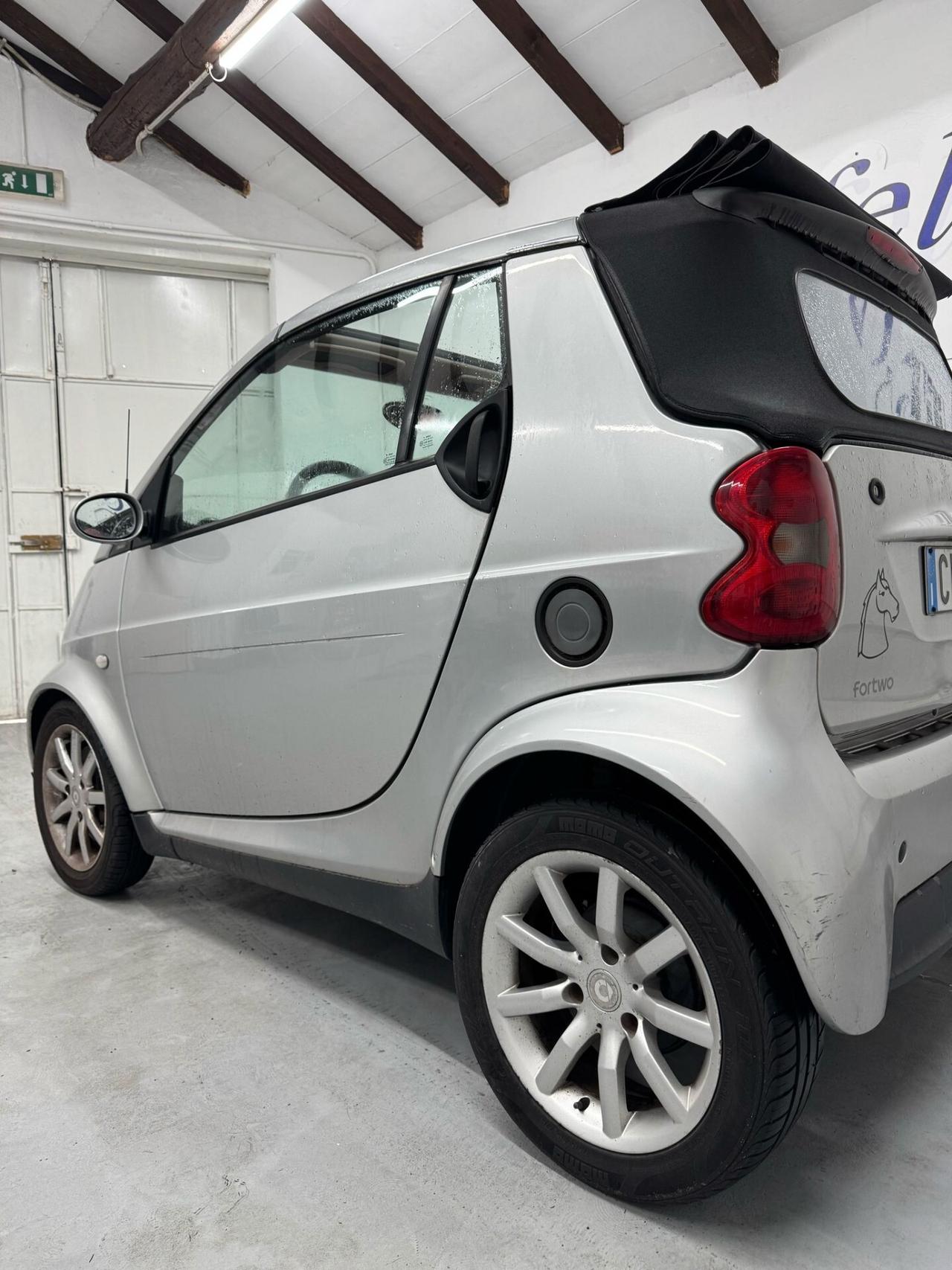 Smart ForTwo 700 cabrio pure (45 kW)