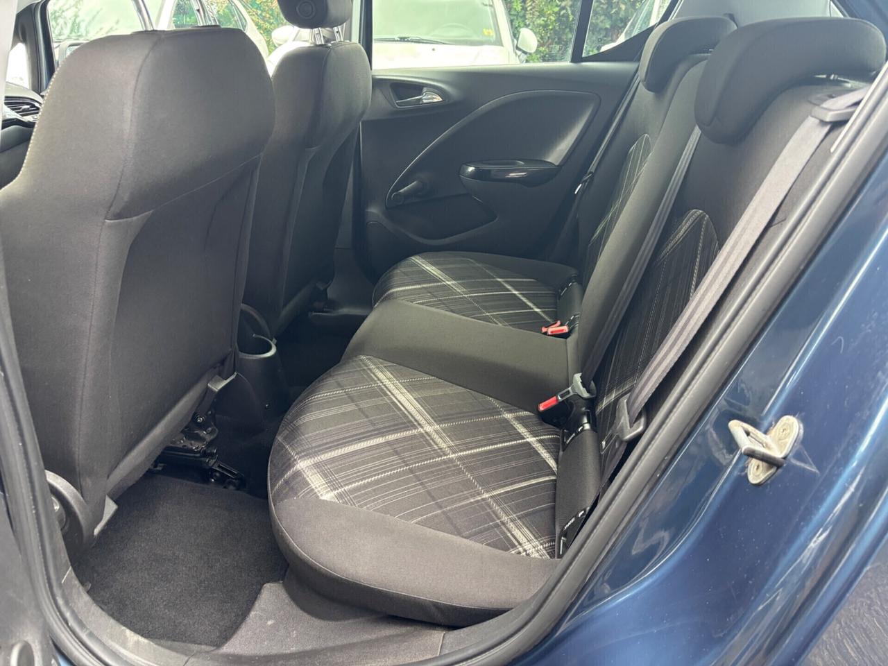 Opel Corsa 1.4 90CV 5 porte GPL
