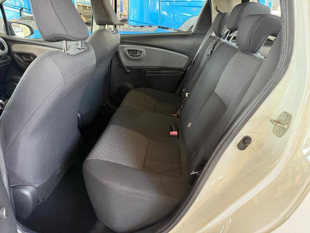 TOYOTA Yaris 1.0 5 porte Active
