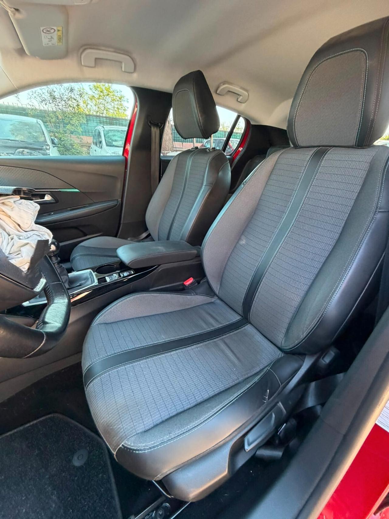 Peugeot 208 PureTech 100 Stop&Start 5 porte Allure Incidentato Sinistrato