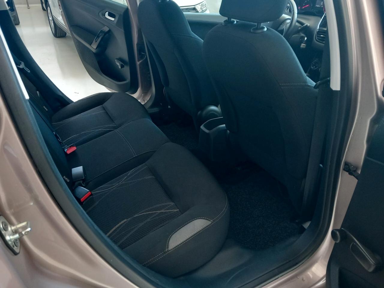 Peugeot 208 PureTech 82 5 porte Access