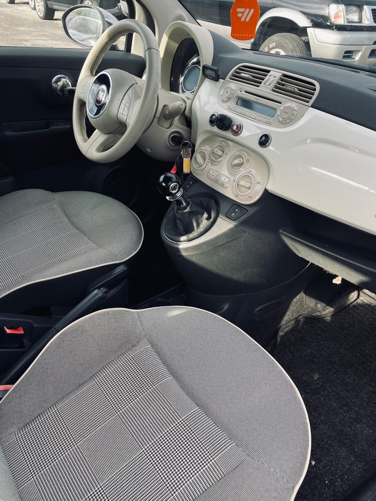 Fiat 500 C 1.2 Lounge GPL