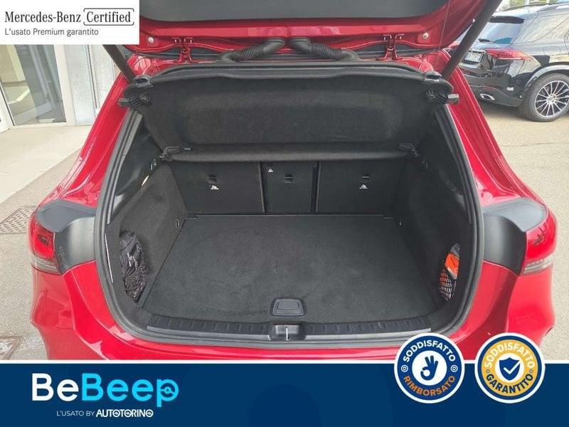 Mercedes-Benz GLA 200 D PREMIUM AUTO