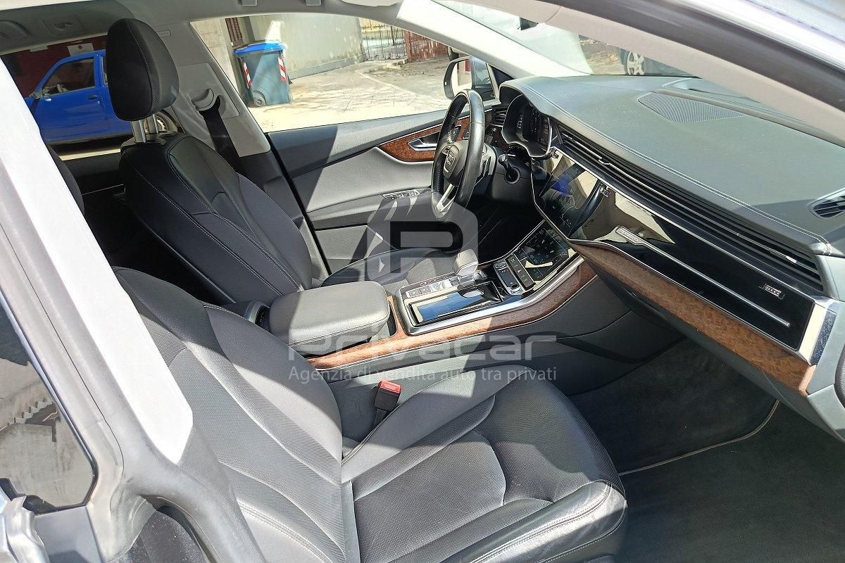 AUDI Q8 50 TDI 286 CV quattro tiptronic Sport