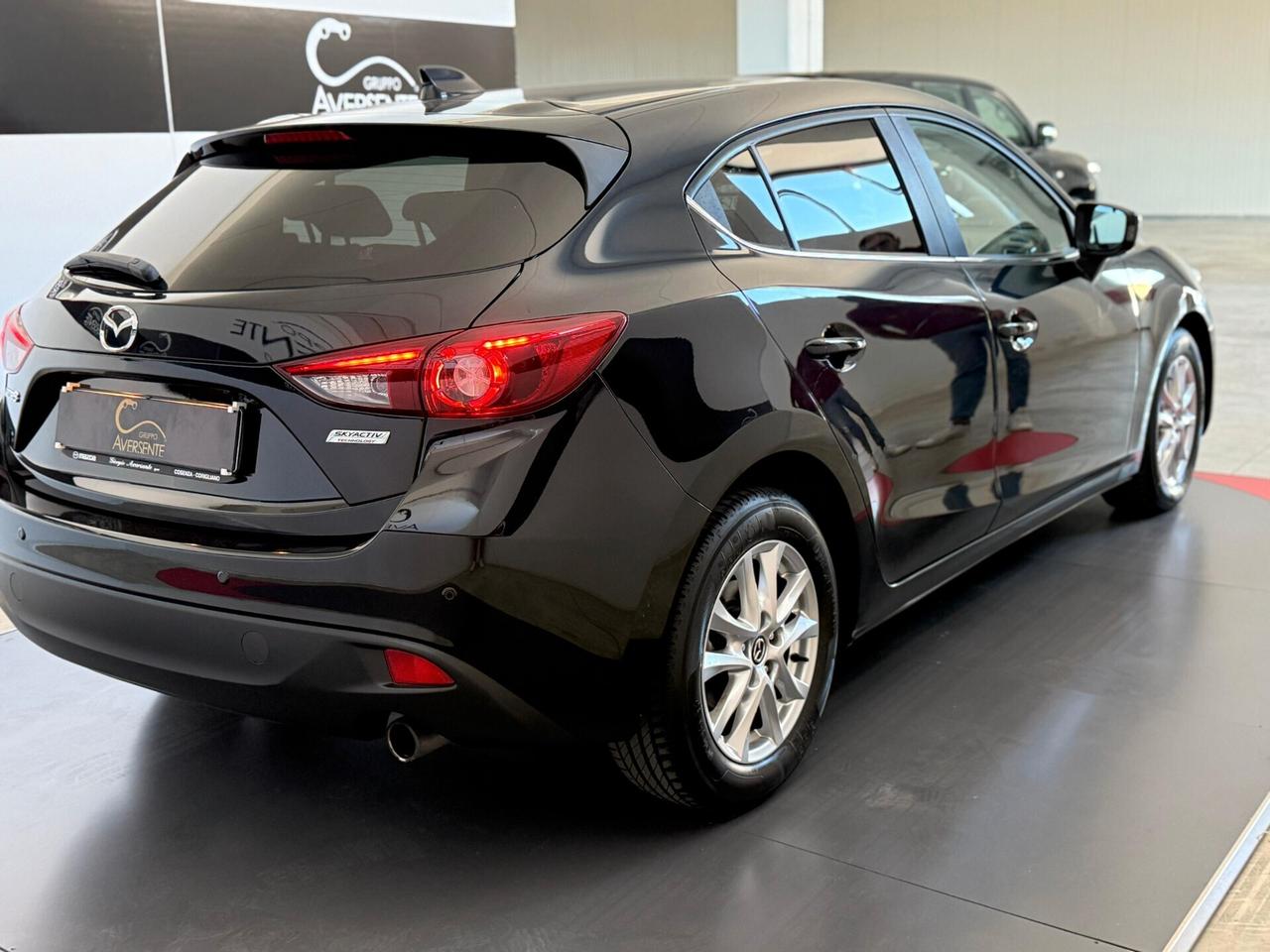 Mazda 3 Mazda3 1.5 Skyactiv-G Evolve